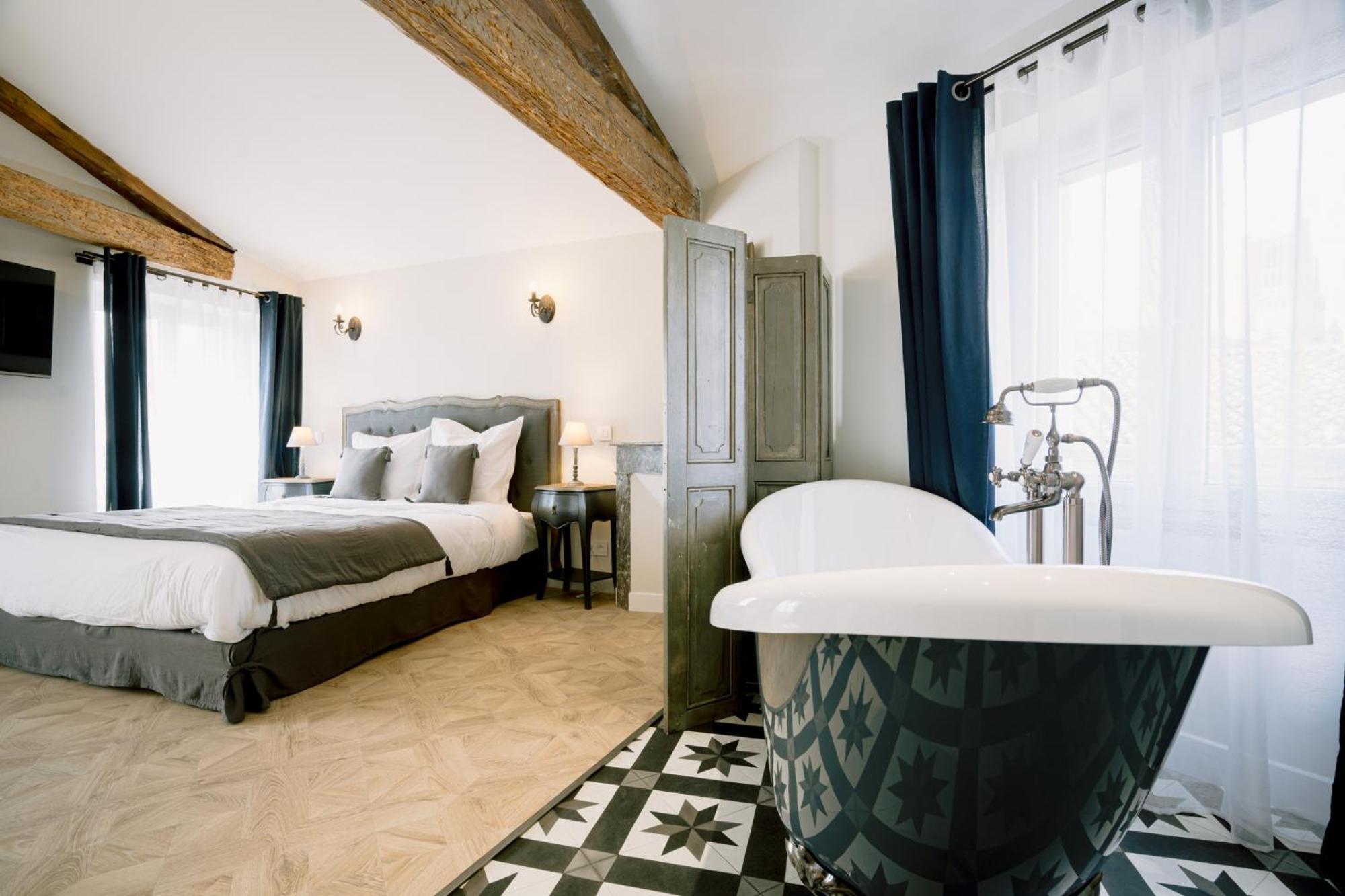 Les Suites De La Cathedrale Albi Esterno foto